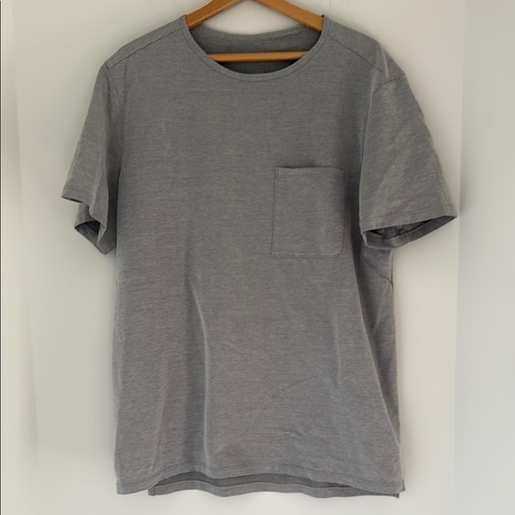 Lululemon Athletica Gray Short Sleeve Tee Small - Picture 1 of 4